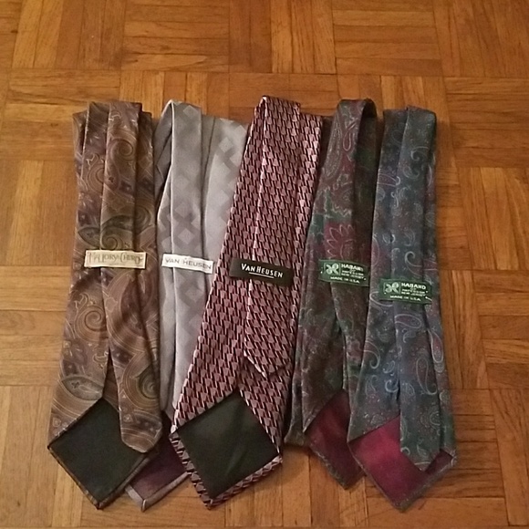 Various Other - Bundle of 5 Men's Ties check mark ✅ SOLD ✔️